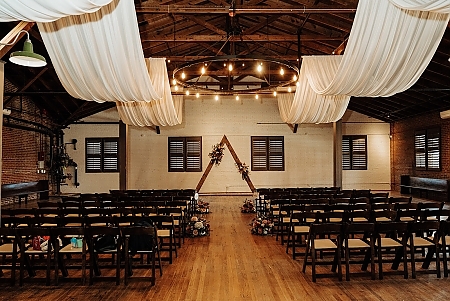 Historical Ceremony Space for Wedding